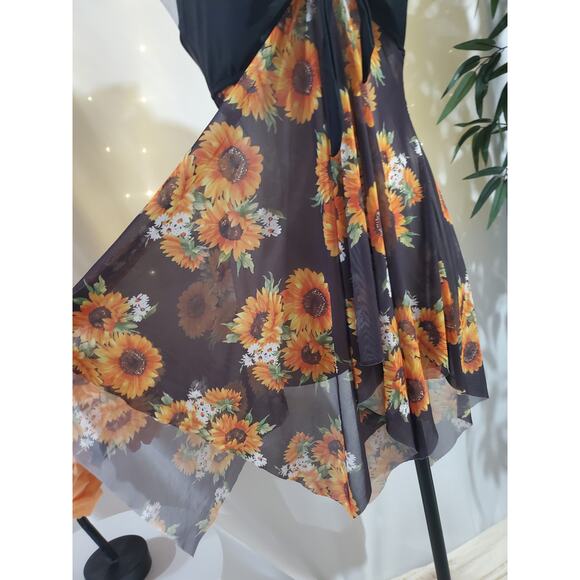 Summer Mae Sunflower Mesh Halter Asymmetrical Hem Halter Tank Swim Dress Size XL - Picture 5 of 8